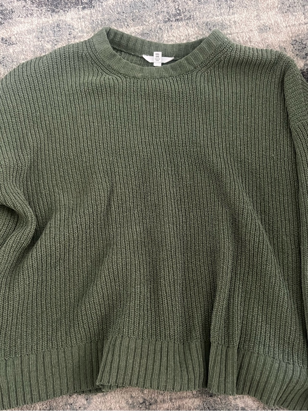 Time and Tru Olive Green Crewneck Sweater